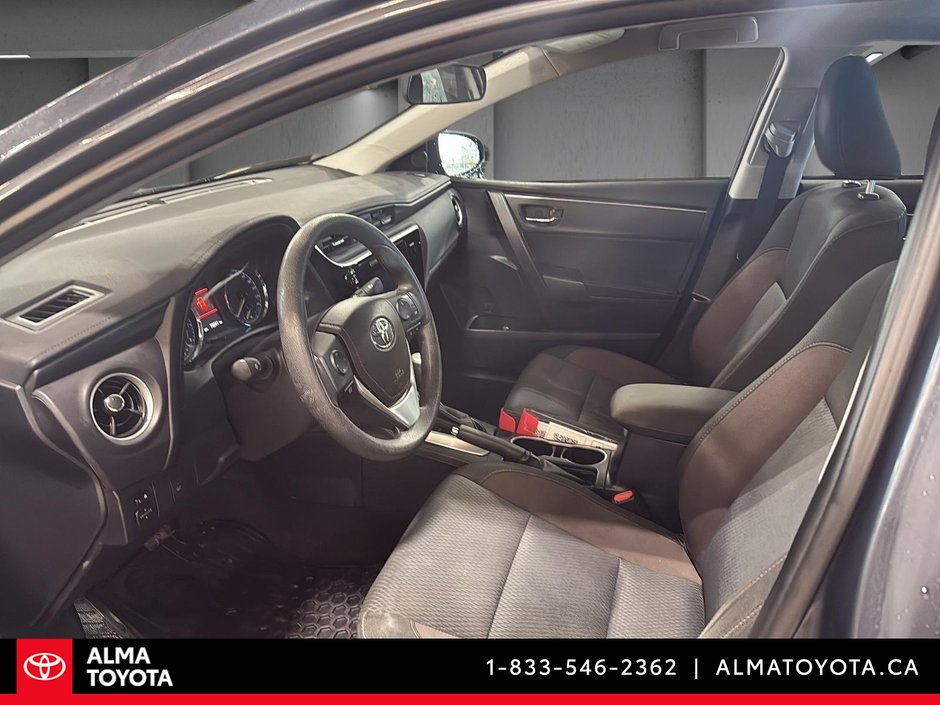 2017 Toyota Corolla LE CVT-10