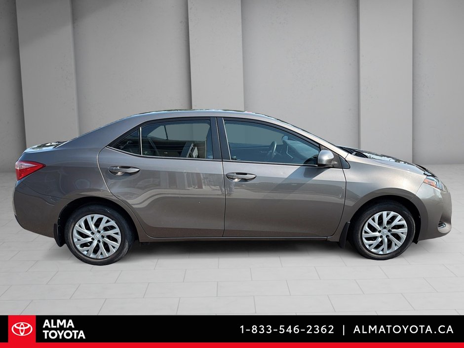2017 Toyota Corolla LE AUTOMATIQUE-3