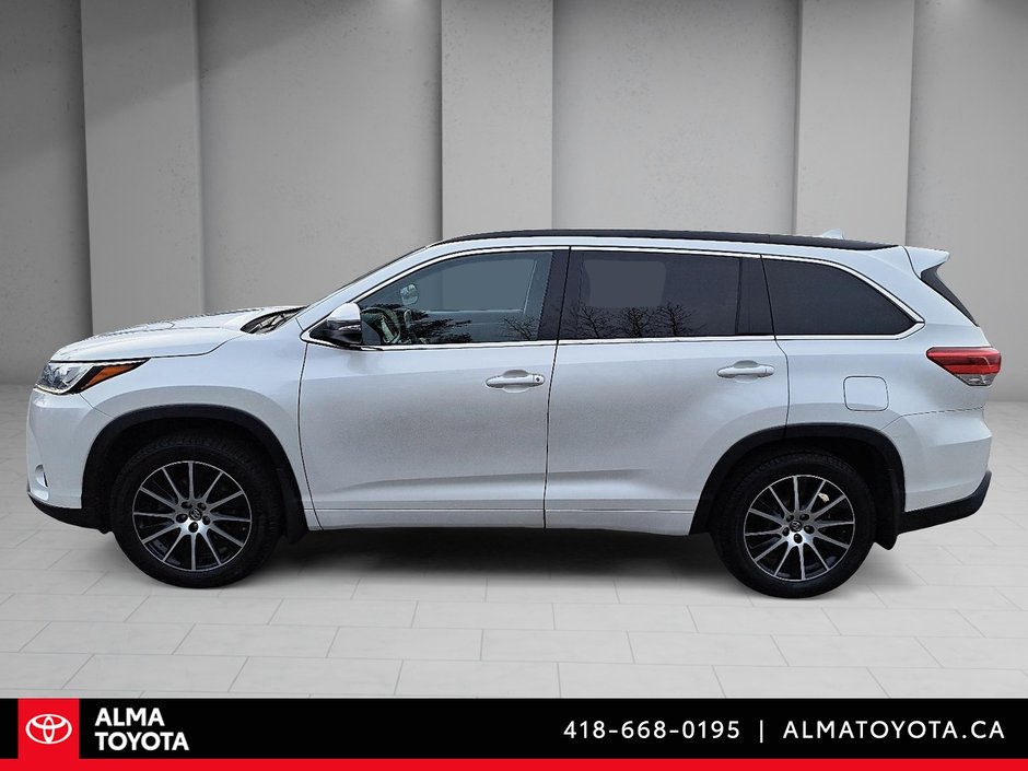 Toyota Highlander SE AWD 2018-7