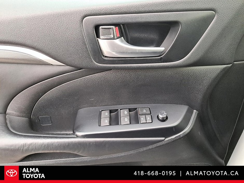 Toyota Highlander SE AWD 2018-20