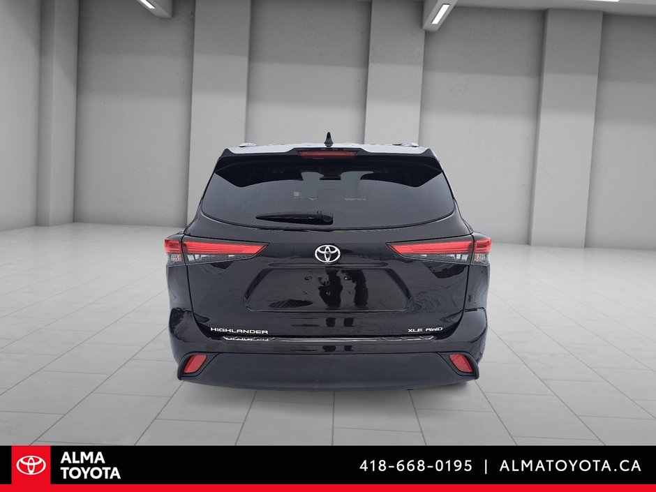 Toyota Highlander XLE AWD 2021-5