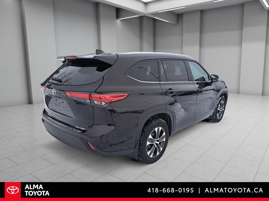 Toyota Highlander XLE AWD 2021-4