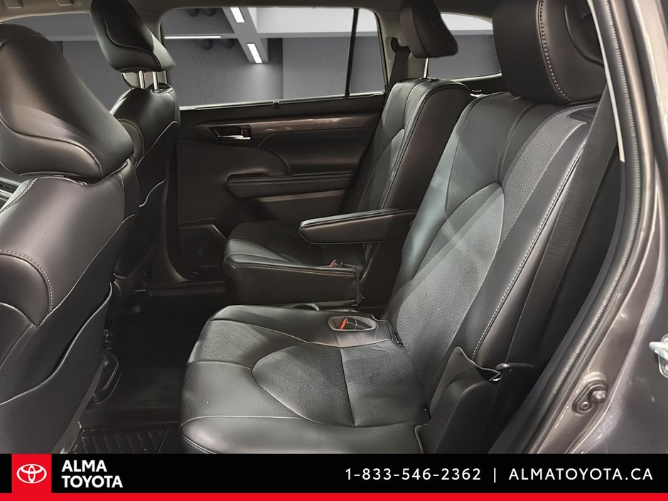 2022 Toyota Highlander HYBRID LIMITED-11