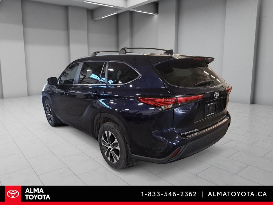 2023 Toyota Highlander XLE AWD-3