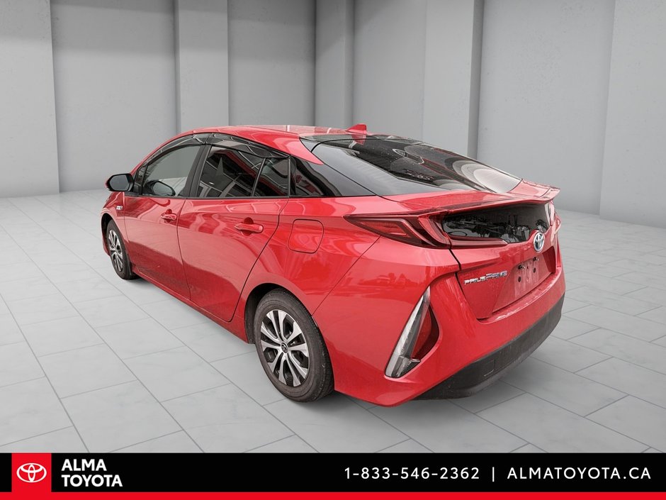 Toyota Prius Prime UPGRADE 2022-3