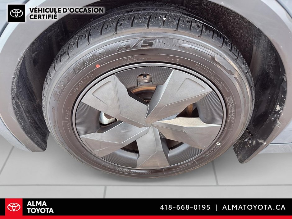 Toyota Prius Prime SE HYBRID 2024-8