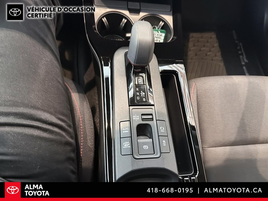 Toyota Prius Prime SE HYBRID 2024-16