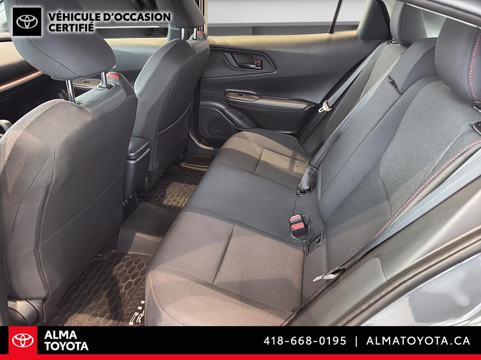 Toyota Prius Prime SE HYBRID 2024-10