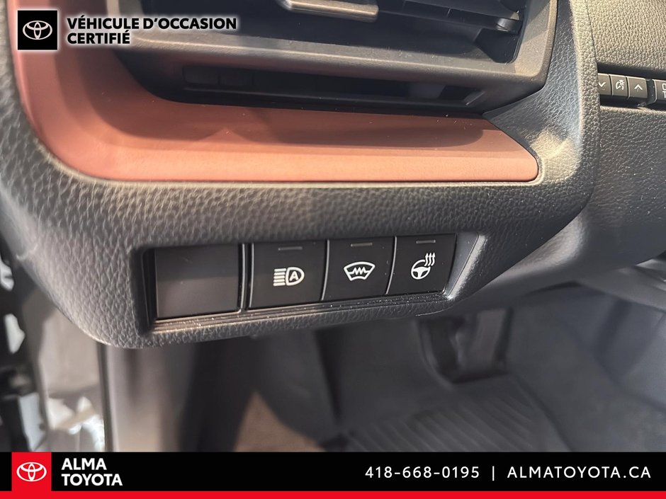 Toyota Prius Prime SE HYBRID 2024-13