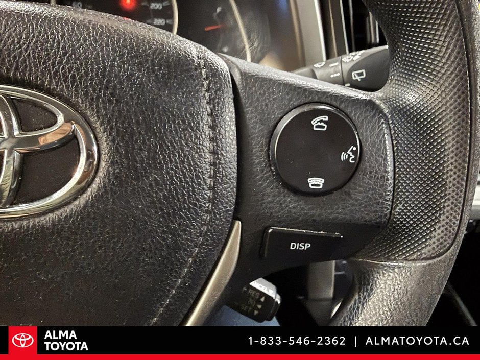 Toyota RAV4 LE AWD 2014-15
