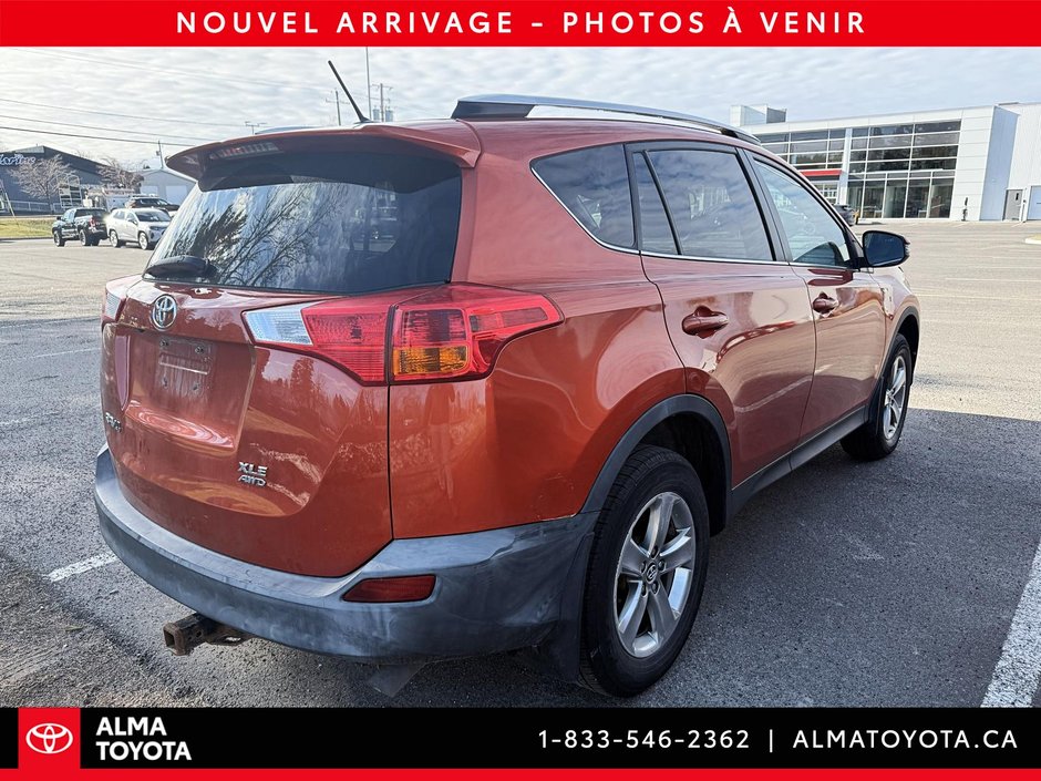 2015 Toyota RAV4 XLE AWD-2