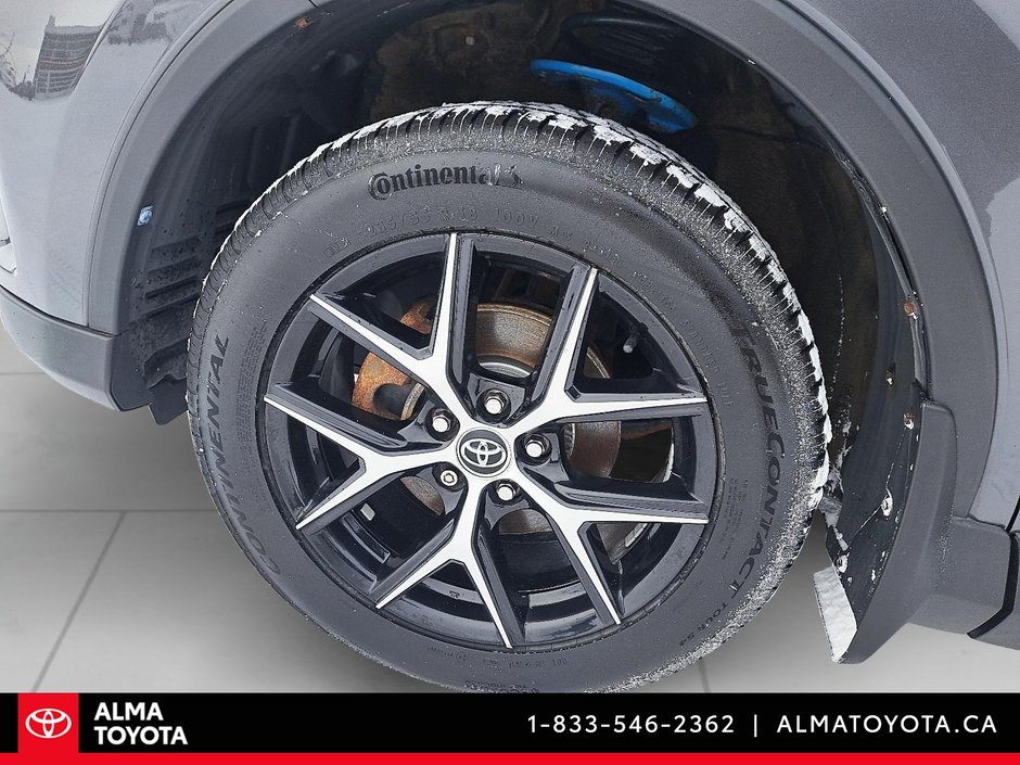 Toyota RAV4 SE 2016-8