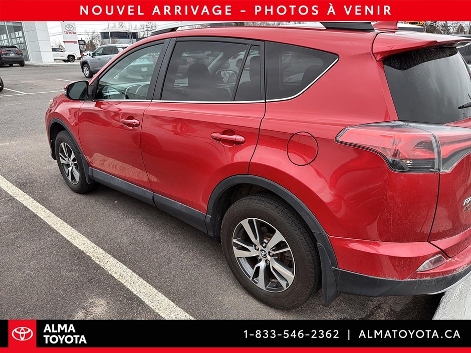 Toyota RAV4 XLE AWD 2016-3
