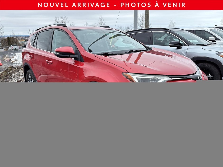 Toyota RAV4 XLE AWD 2016-1