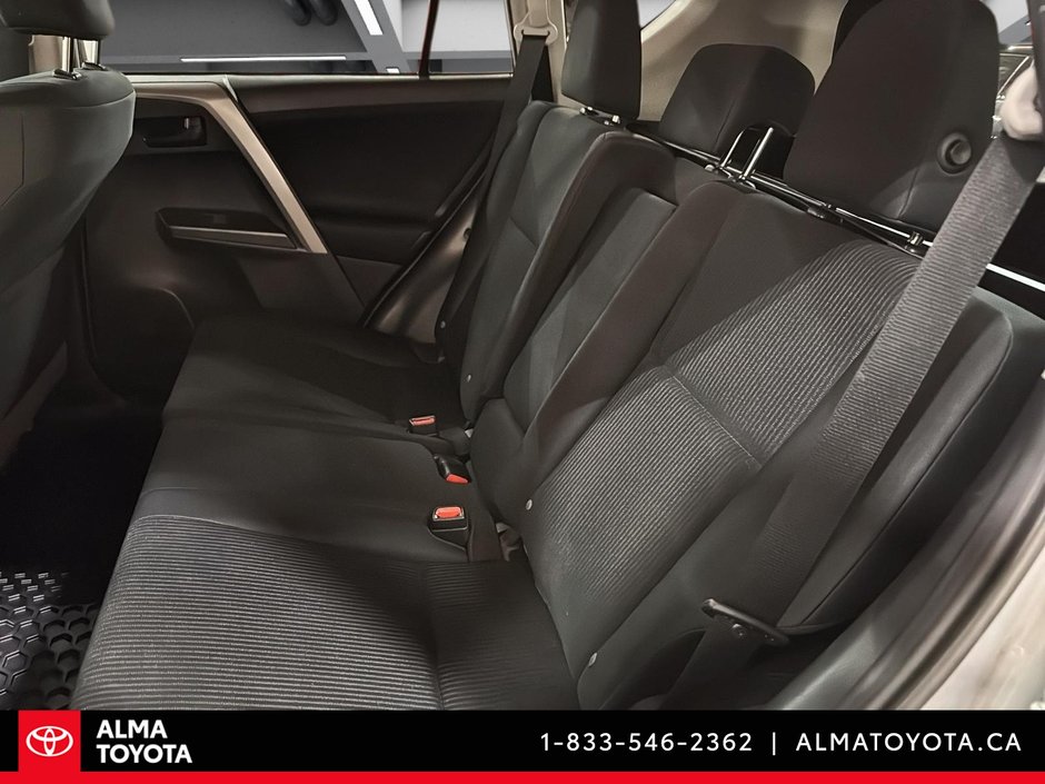2018 Toyota RAV4 LE TRACTION AVANT-10
