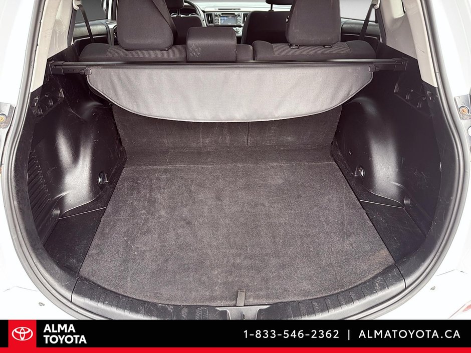 2018 Toyota RAV4 XLE AWD-13