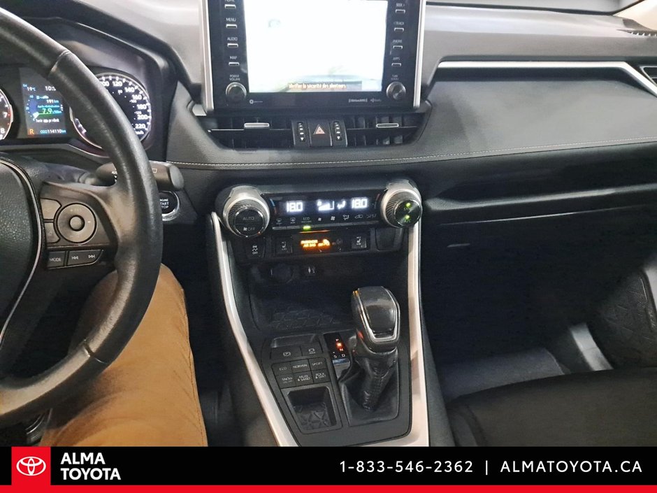 2019 Toyota RAV4 XLE PREMIUM-14