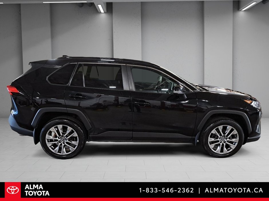2019 Toyota RAV4 XLE PREMIUM-3