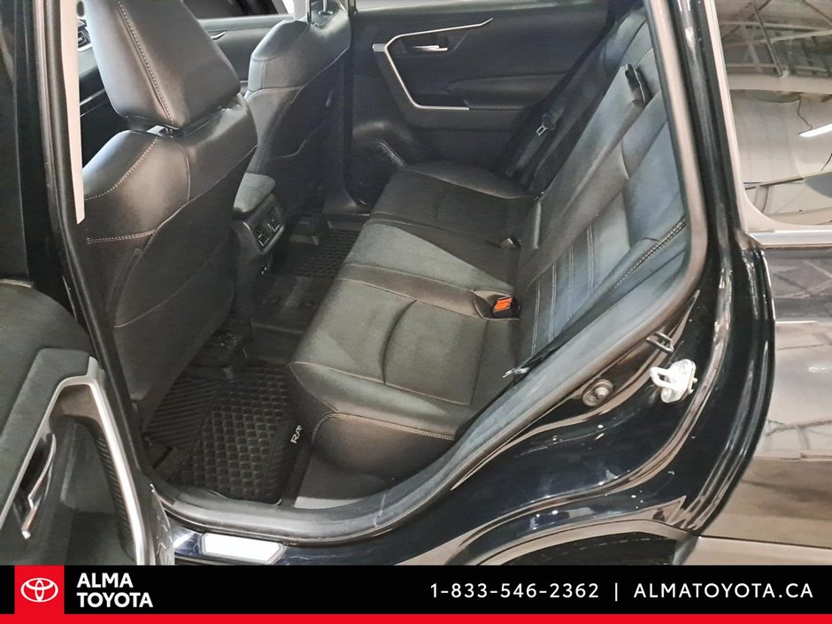 2019 Toyota RAV4 XLE PREMIUM-11