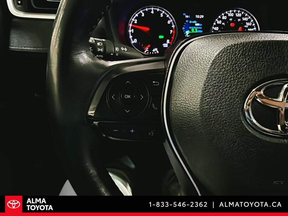 2019 Toyota RAV4 XLE PREMIUM-16