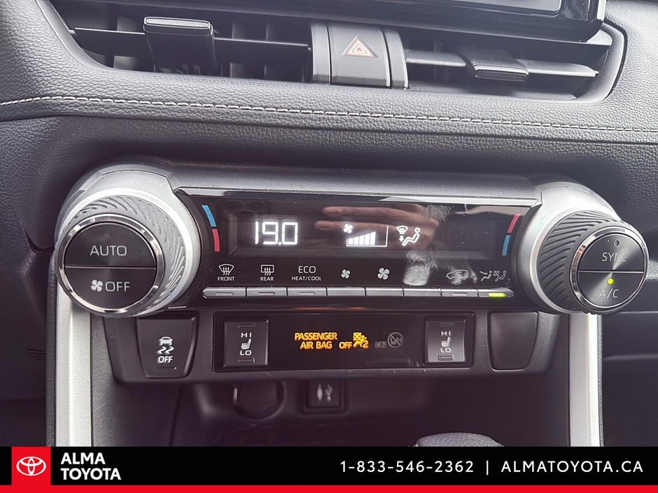 Toyota RAV4 XLE HYBRID AWD 2019-21