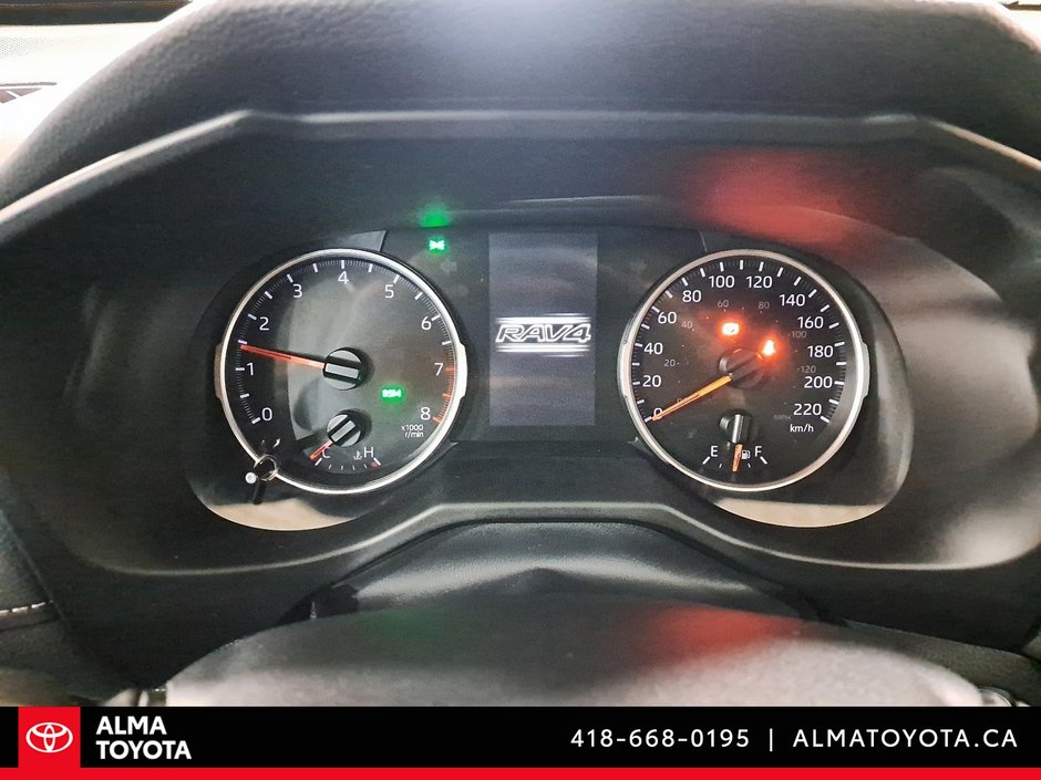 2021 Toyota RAV4 XLE AWD-15