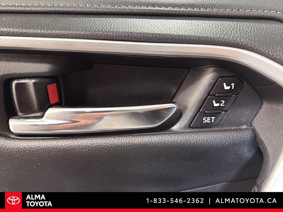 2021 Toyota RAV4 LIMITED-10