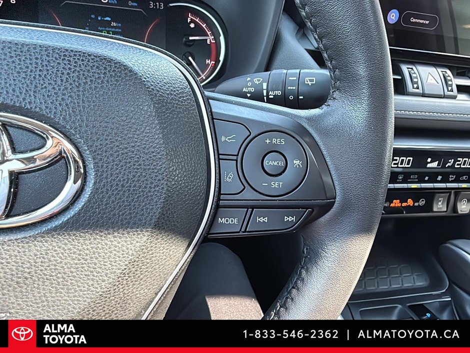 2023 Toyota RAV4 XLE PREMIUM AWD-26