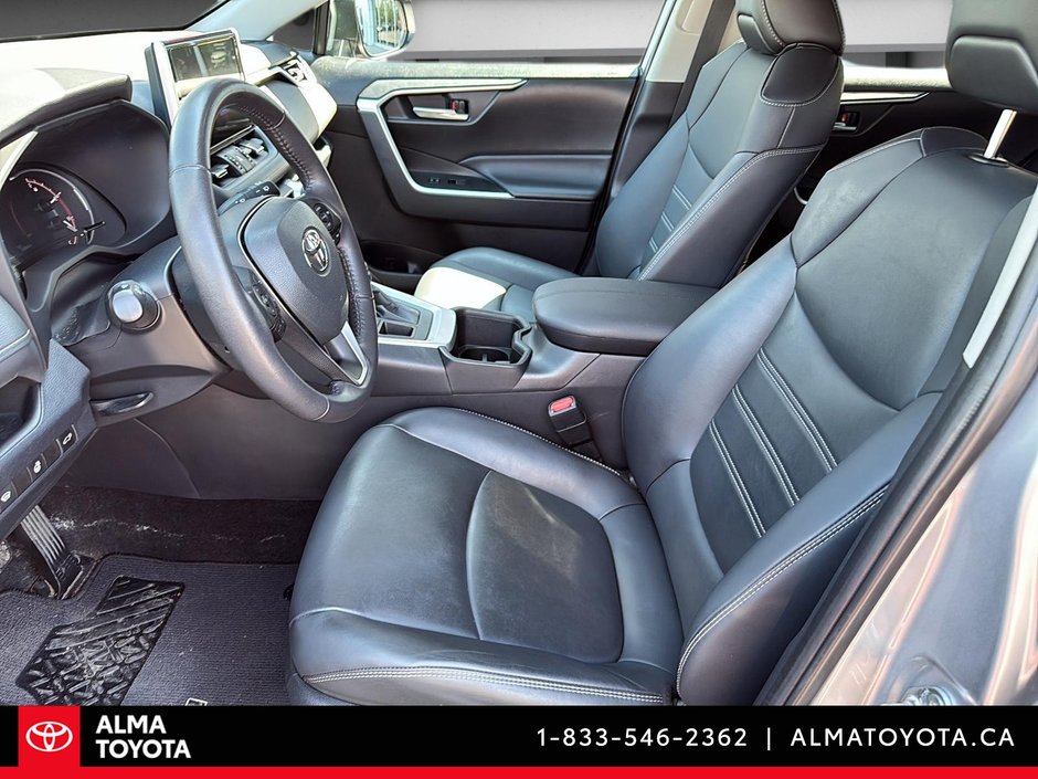 2023 Toyota RAV4 XLE PREMIUM AWD-10