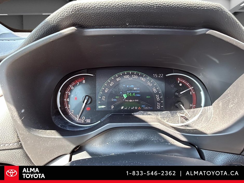 2024 Toyota RAV4 XLE AWD-8