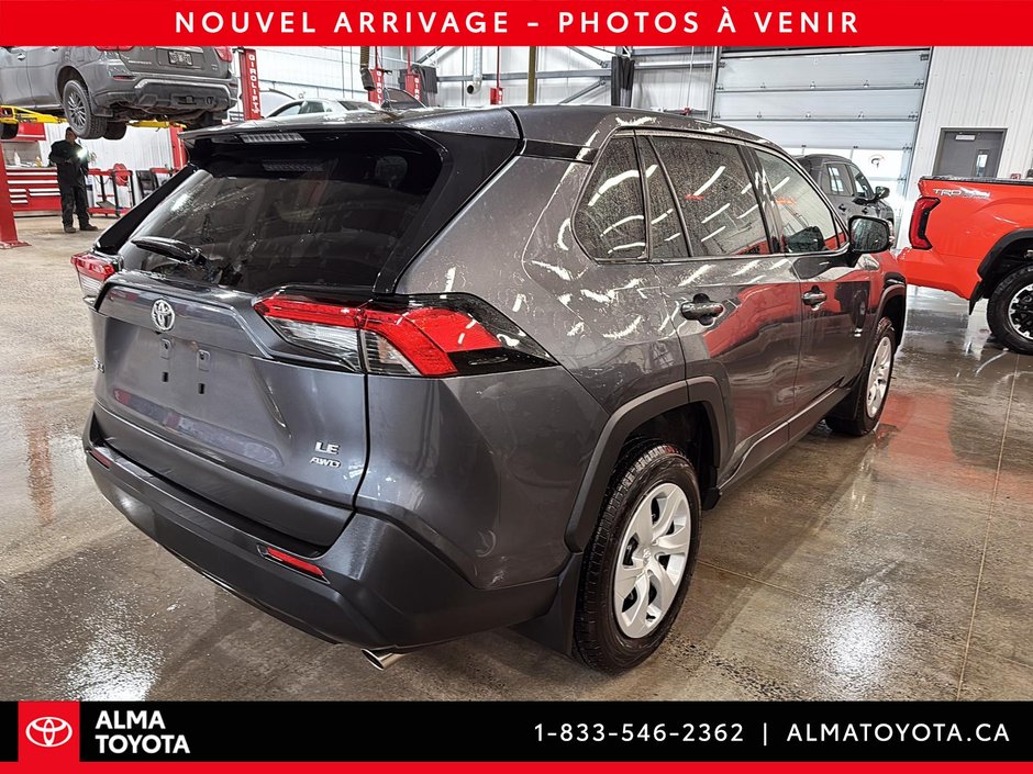 Toyota RAV4 LE AWD 2025-2