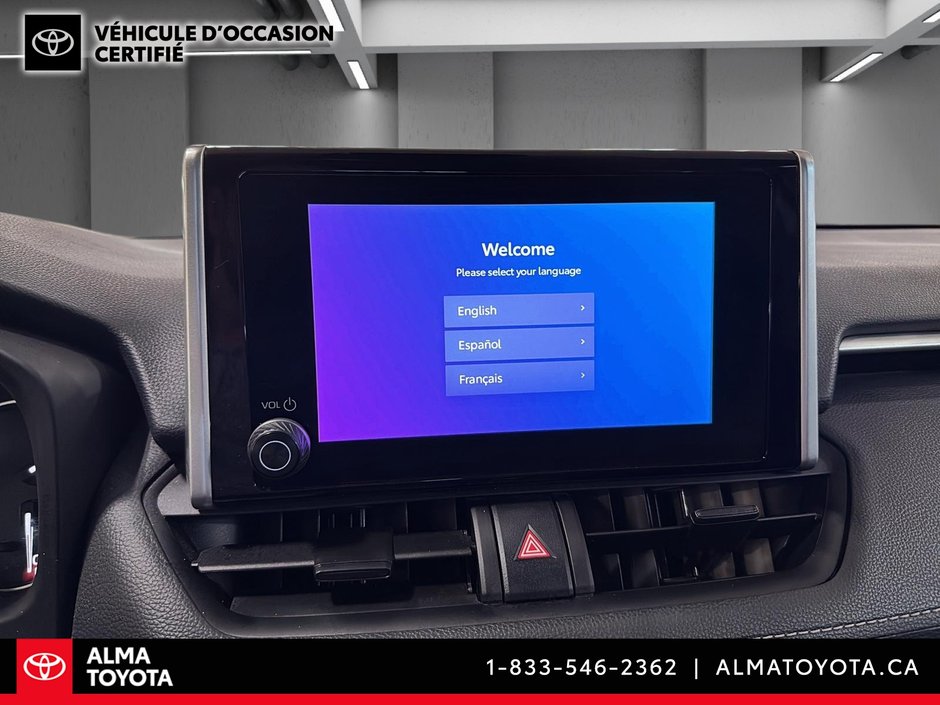 2025 Toyota RAV4 LE AWD-20