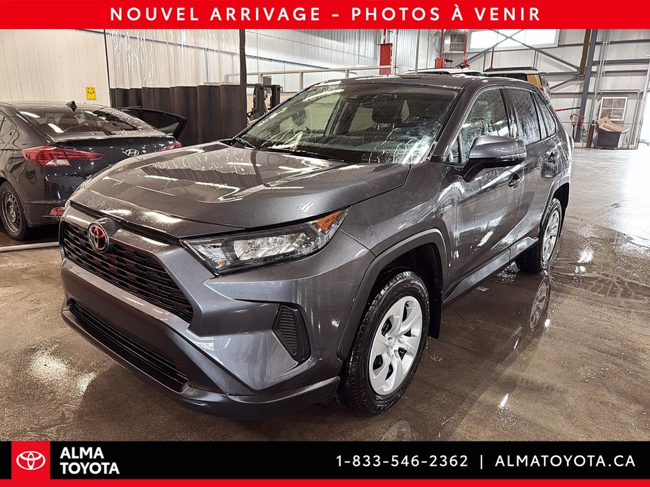 Toyota RAV4 LE AWD 2025-0