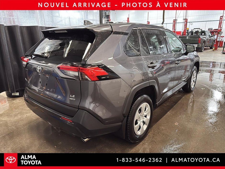 Toyota RAV4 LE AWD 2025-2