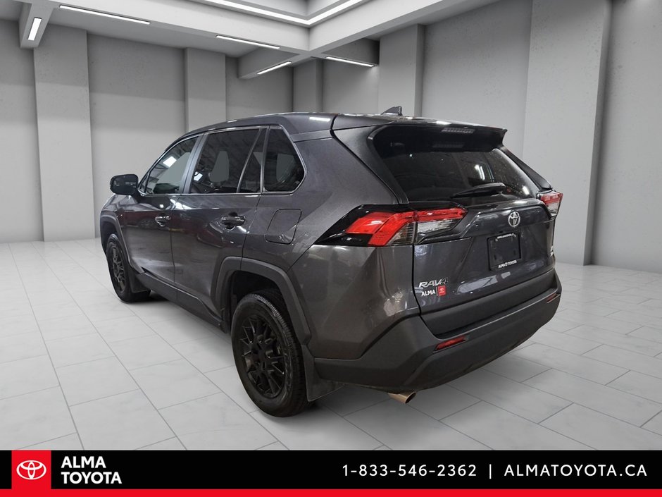 2025 Toyota RAV4 LE AWD-6