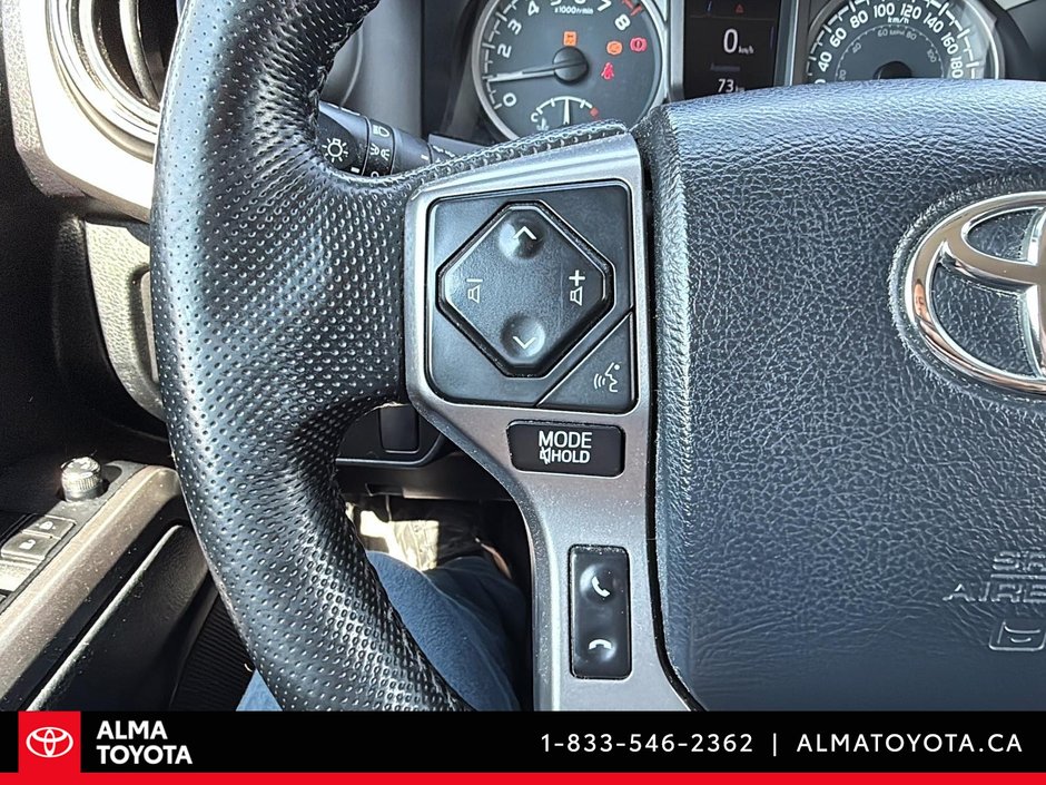 Toyota Tacoma SR5 V6 DOUBLE CAB 2016-15