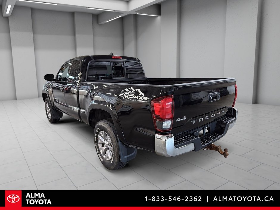 2018 Toyota Tacoma SR5 4X4-6