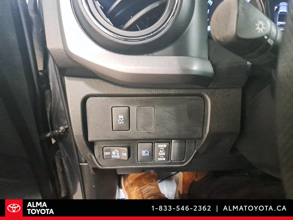 2022 Toyota Tacoma TRD SPORT-19