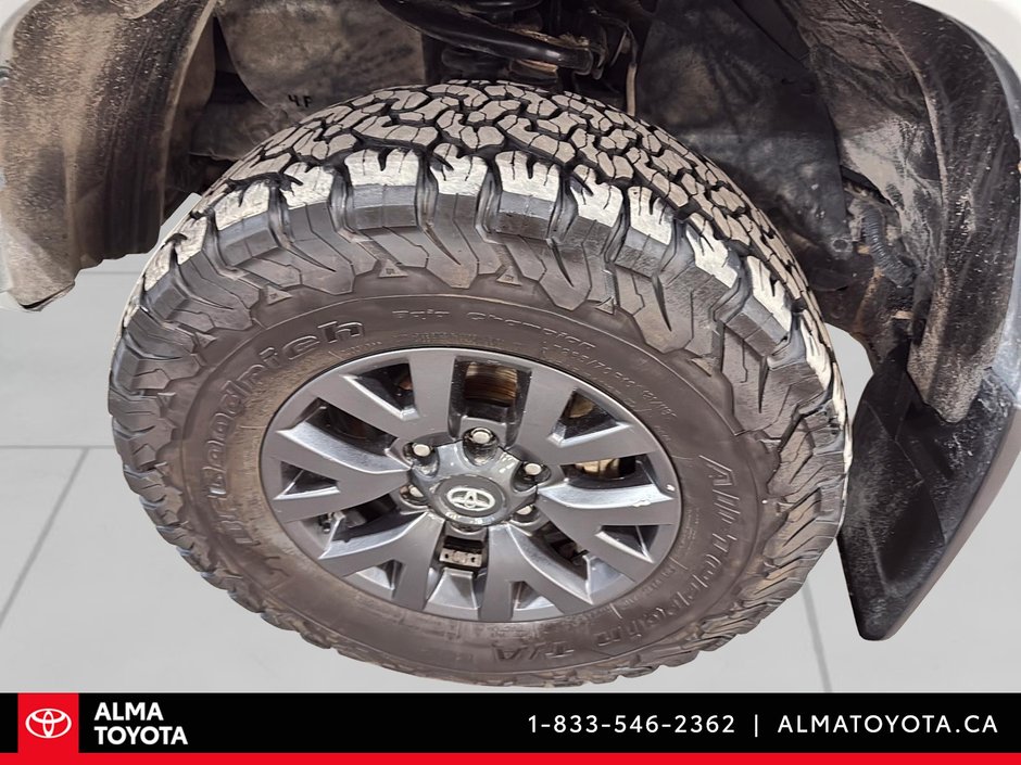 2023 Toyota Tacoma SR5 DOUBLE CAB-8