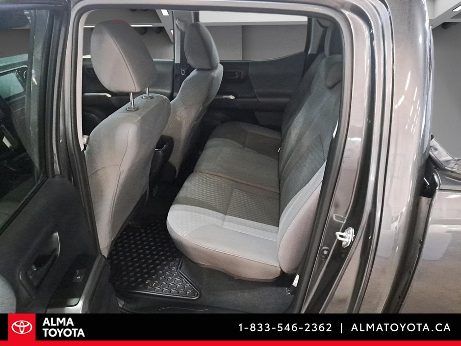 2023 Toyota Tacoma SR5 DOUBLE CAB V6-10
