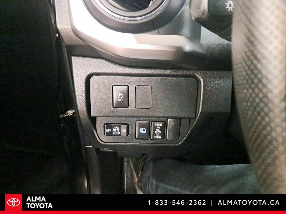 2023 Toyota Tacoma SR5 DOUBLE CAB V6-18