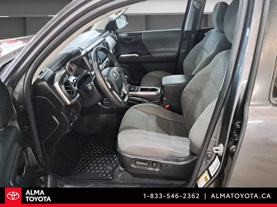 2023 Toyota Tacoma SR5 DOUBLE CAB V6-9