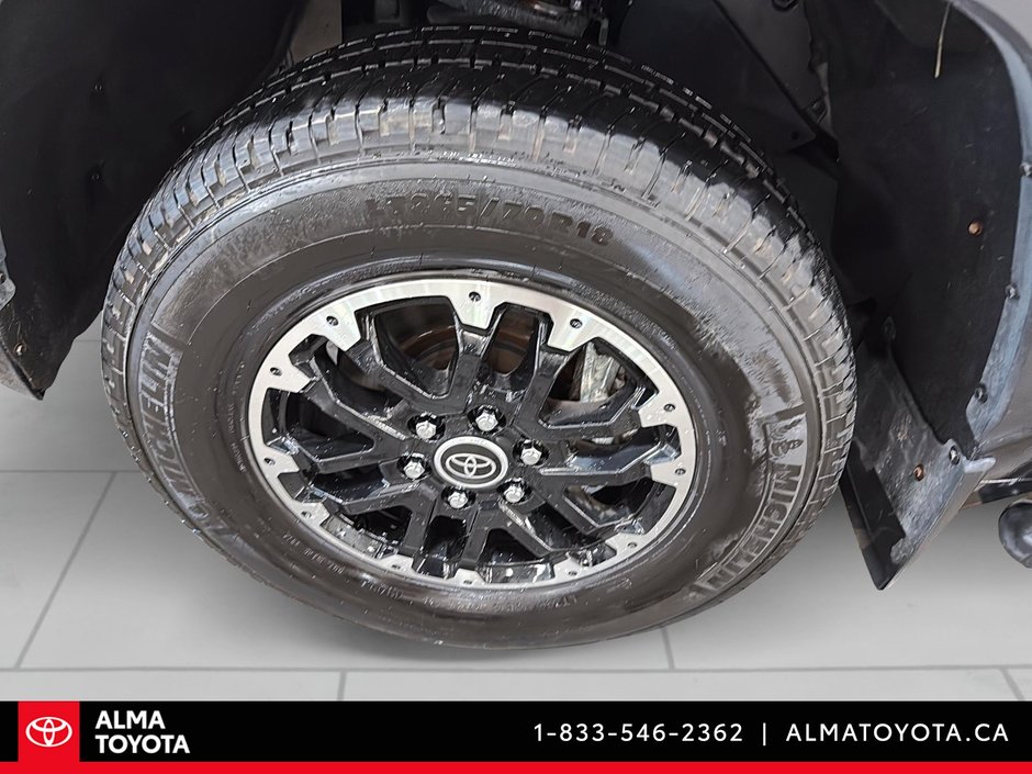 2024 Toyota Tundra LIMITED TRD OFF ROAD HYBRID-8