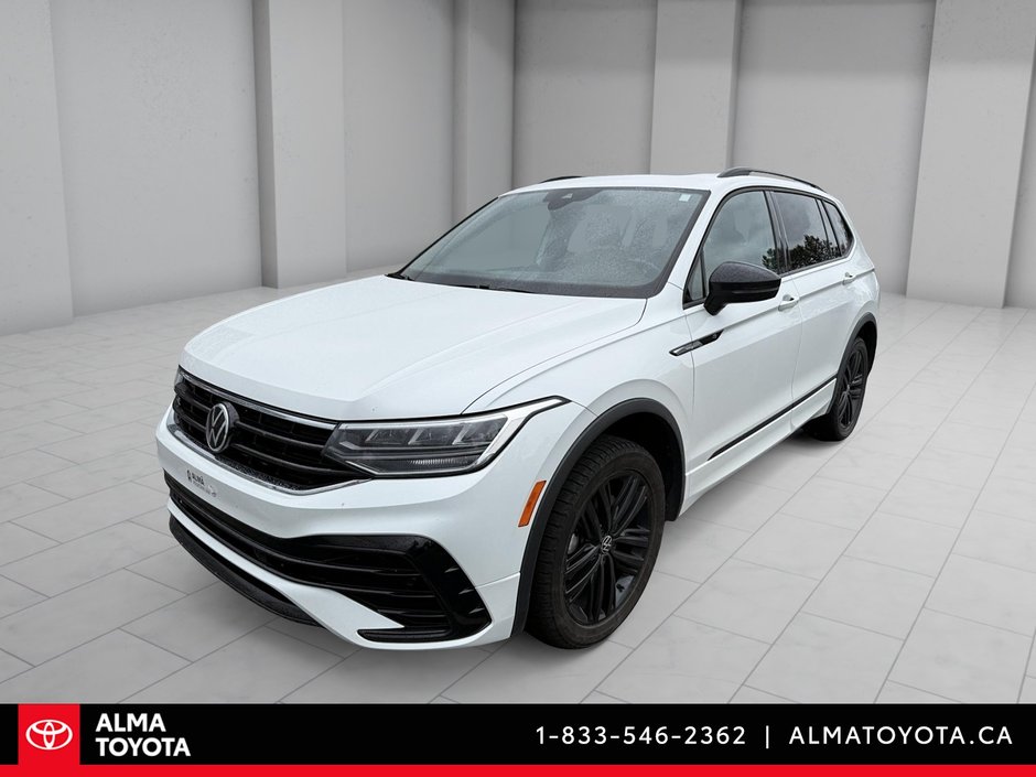 Volkswagen Tiguan COMFORTLINE R-LINE BLACK EDITION 2022-0