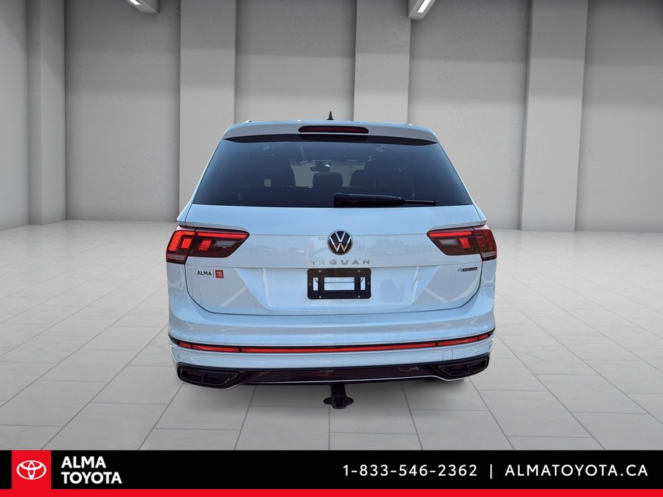 2022 Volkswagen Tiguan COMFORTLINE R-LINE BLACK EDITION-5