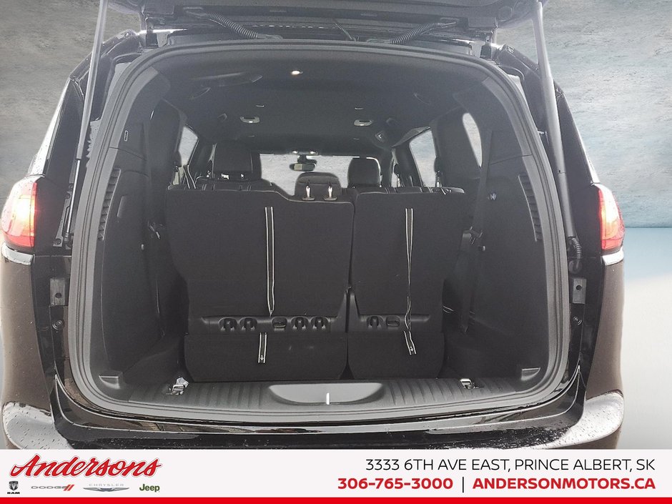 2025 Chrysler Grand Caravan SXT