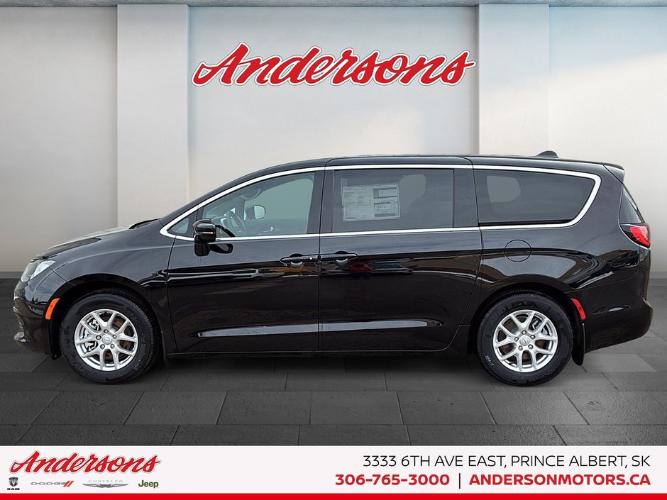 2025 Chrysler Grand Caravan SXT 3.6L Pentastar V6 / Dual Power Sliding Doors / Stow ’n Go Seating