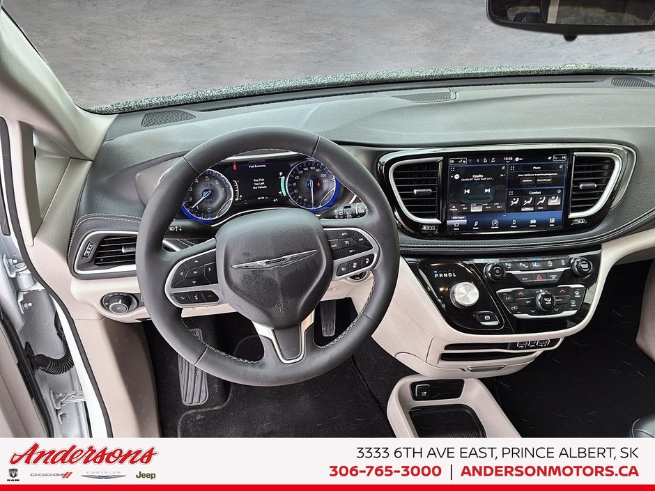 2023 Chrysler Pacifica Touring L 3.6L Pentastar V6 / AWD / Dual Power Sliding Doors & Power Liftgate