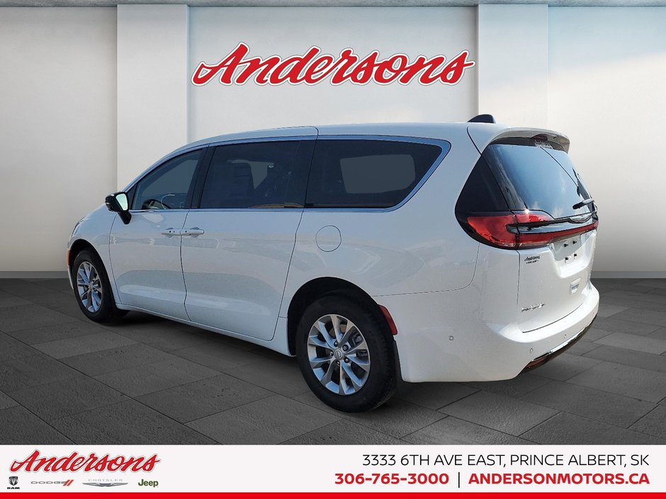 2025 Chrysler Pacifica SELECT AWD