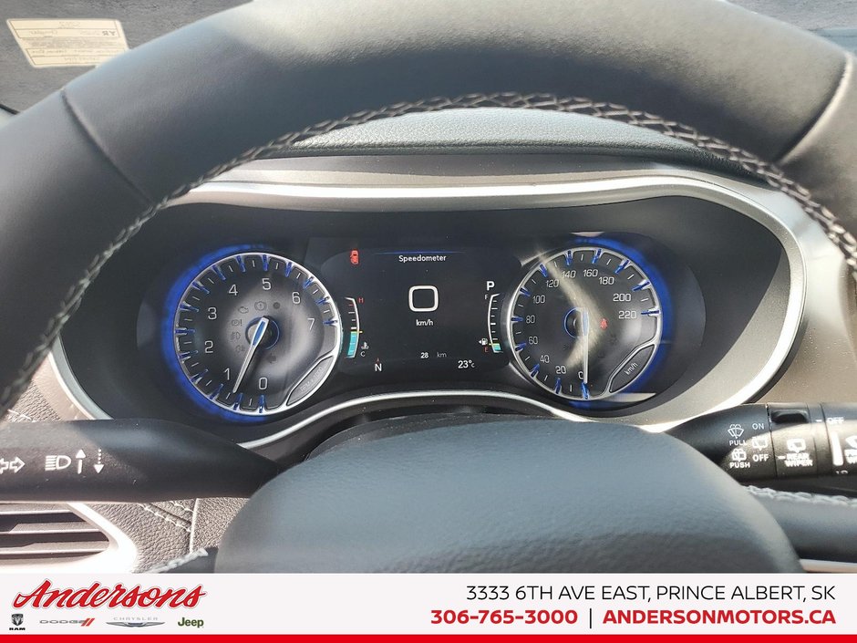 2025 Chrysler Pacifica SELECT AWD